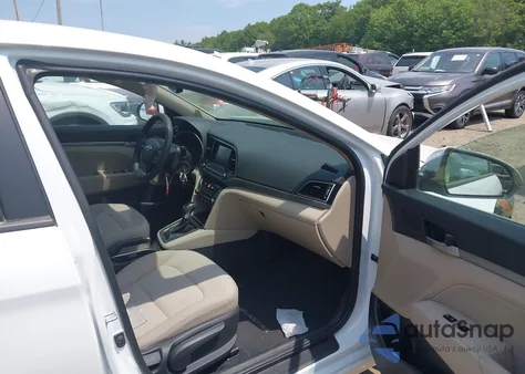 2018 Hyundai Elantra Sel из США, поврежденный, VIN 5NPD84LFXJH400430